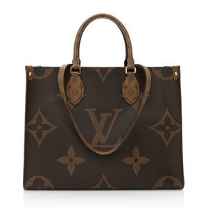 Louis Vuitton Giant Monogram Canvas Onthego MM Tote